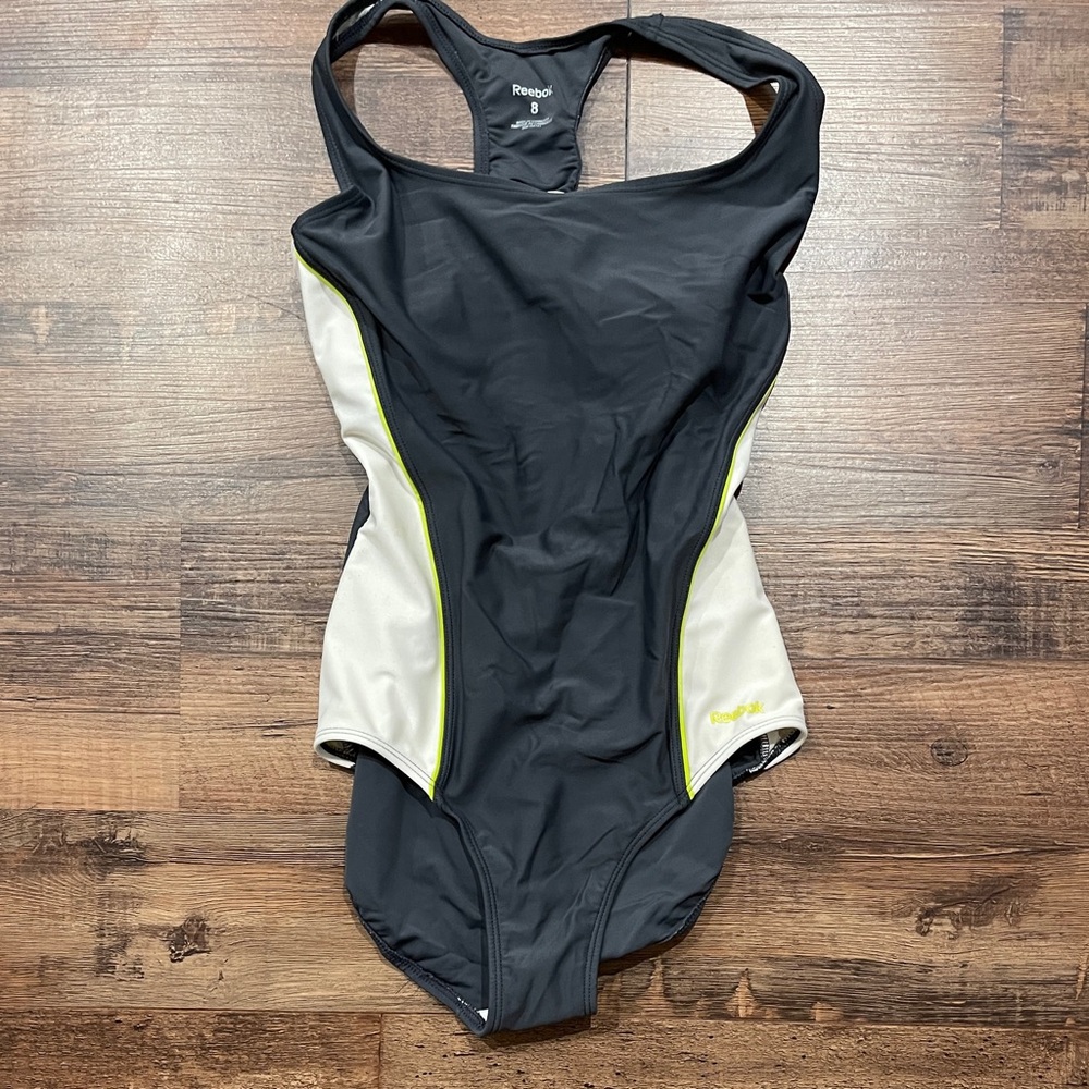 REEBOK Women’s one piece swimsuit size 8